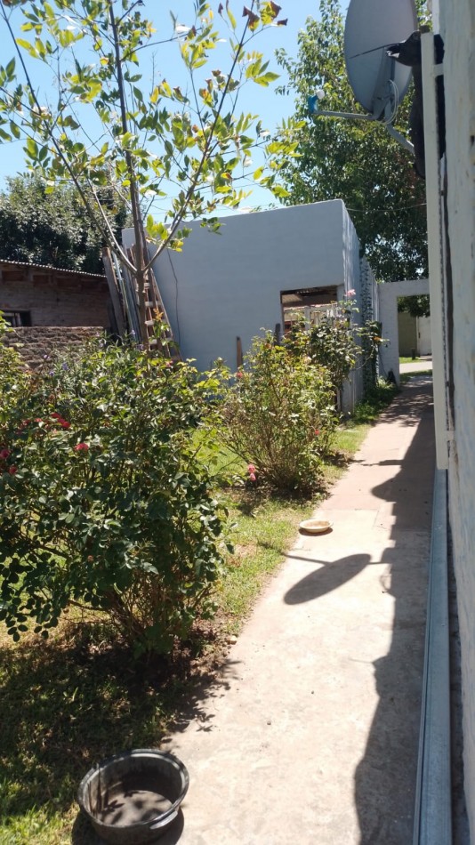 Casa sobre Hipolito Delgado
