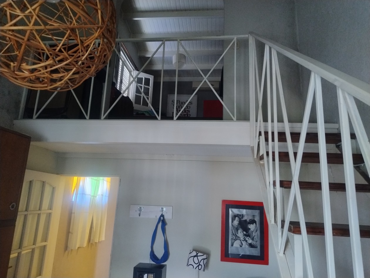 Casa sobre Arturo Diaz 