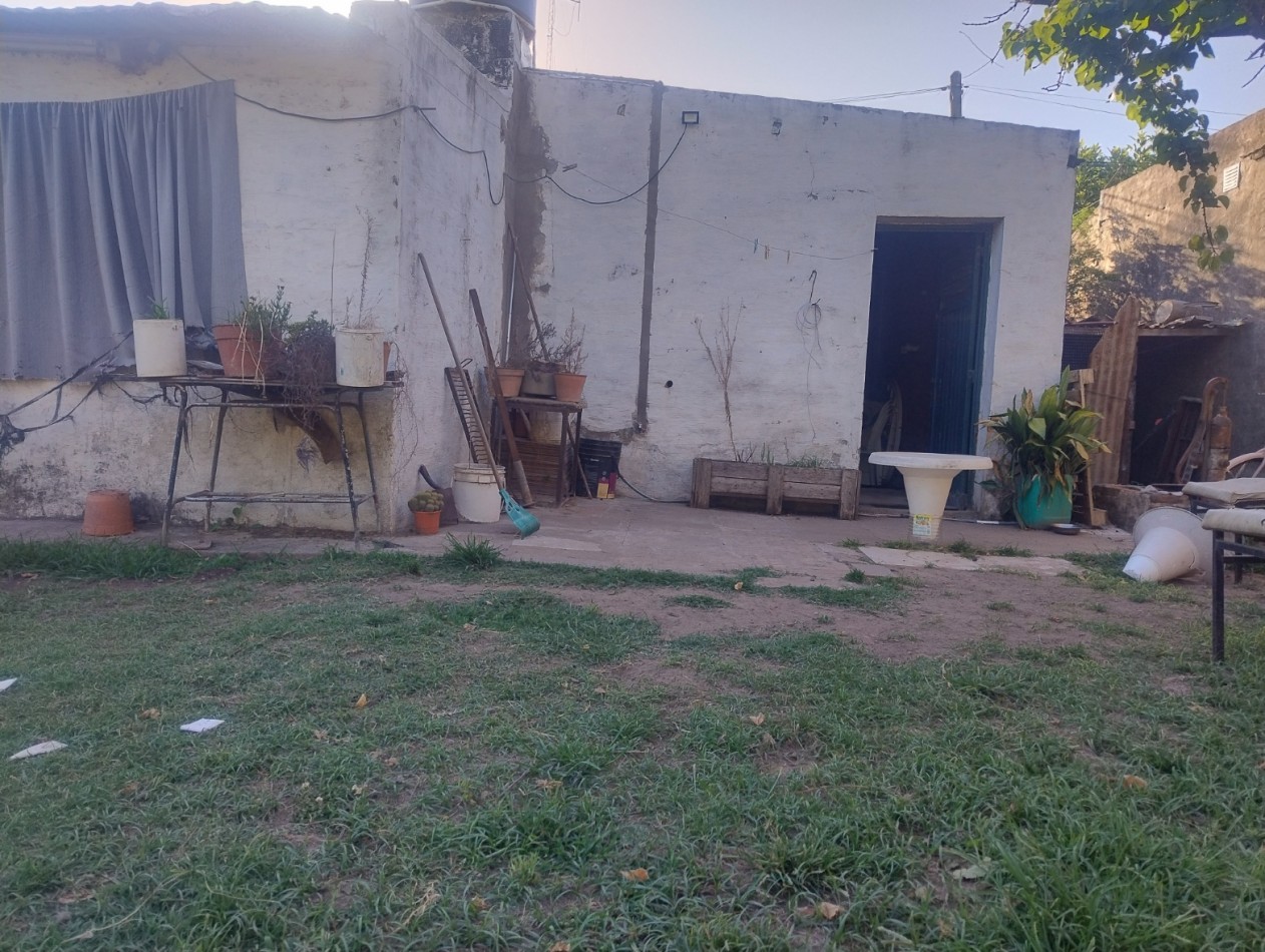 Casa sobre calle Gral. Roca