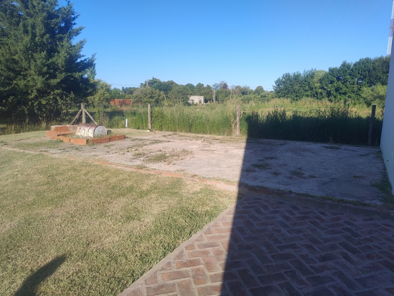 Galpon, con Loft y cimientos de casa en venta!