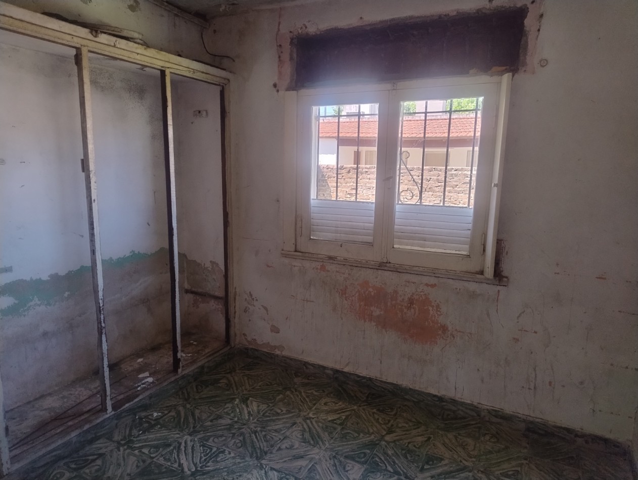 Casa a remodelar en venta! 