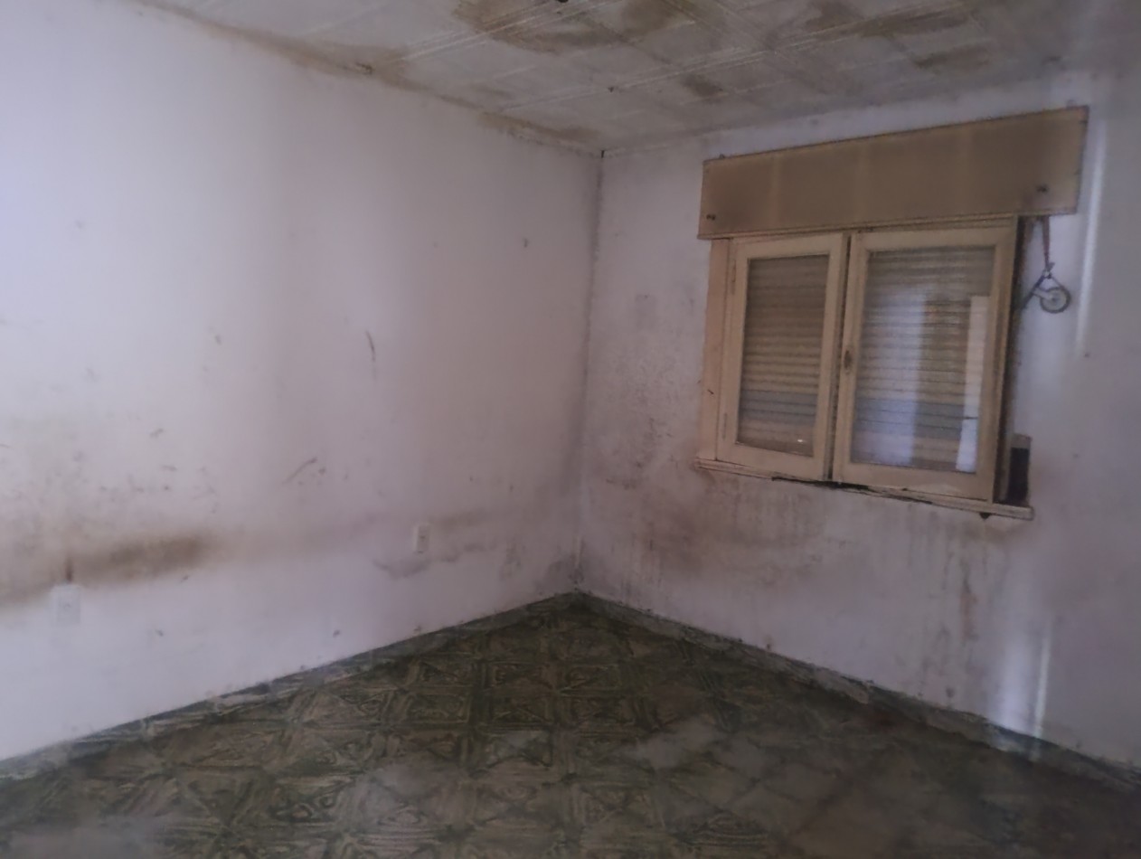 Casa a remodelar en venta! 
