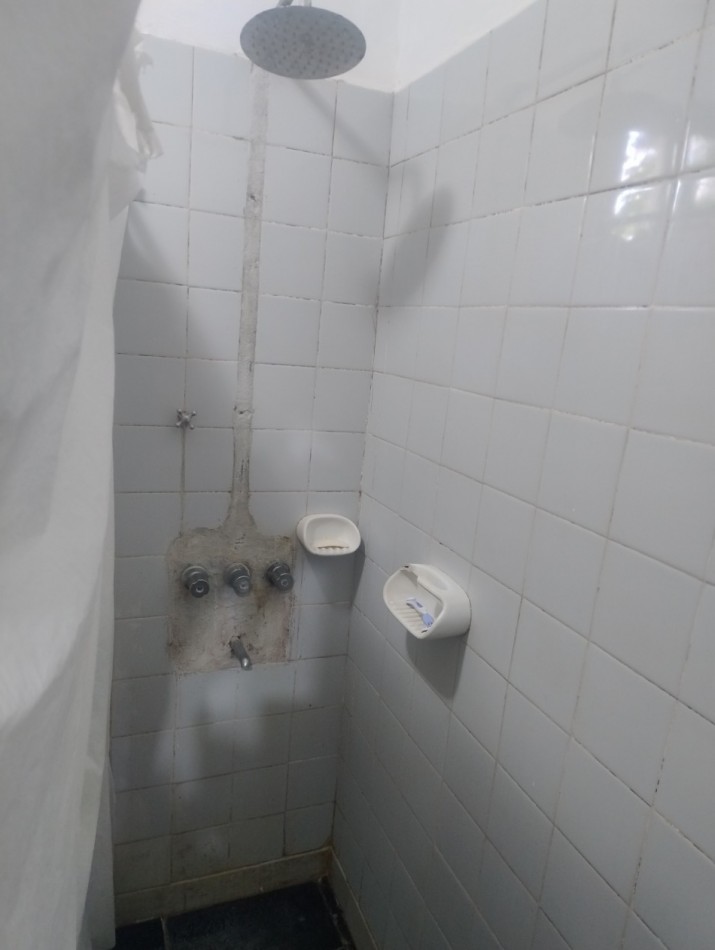 Casa sobre calle Gral. Roca