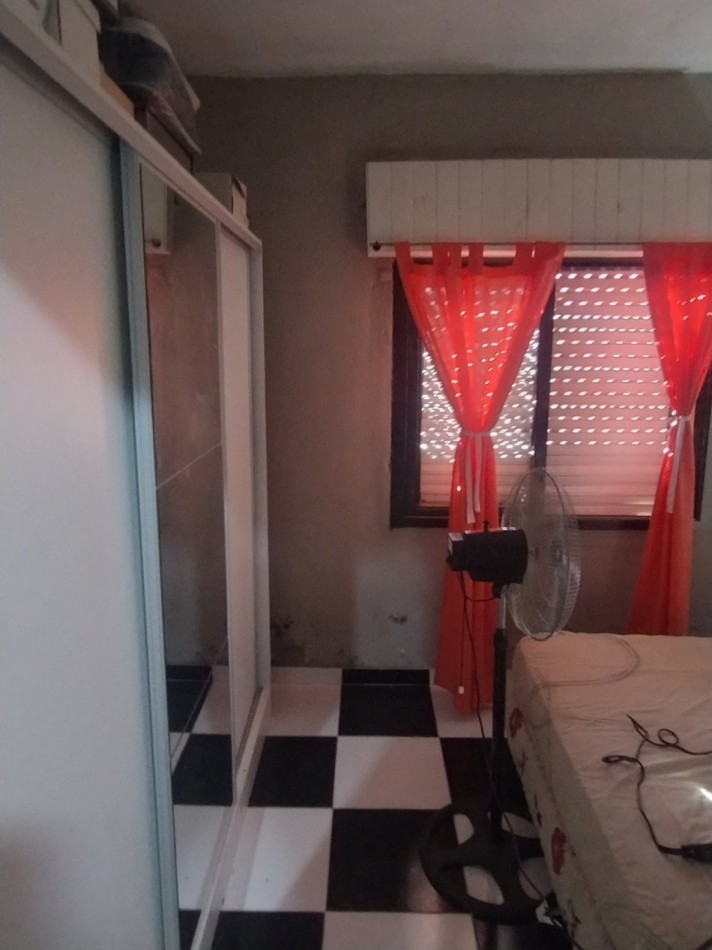 Casa sobre calle Gral. Roca