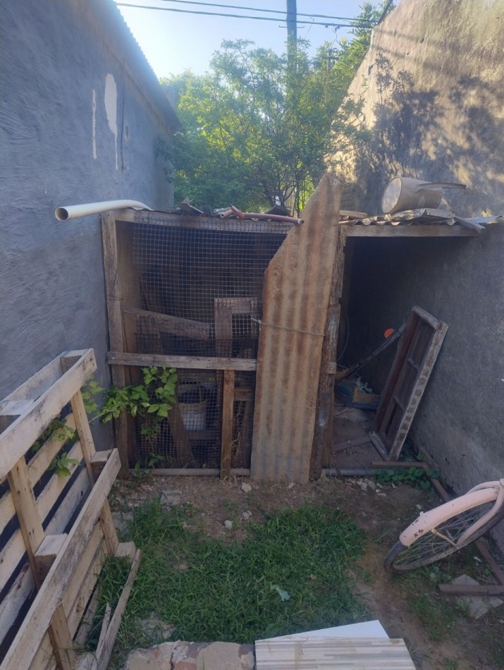 Casa sobre calle Gral. Roca