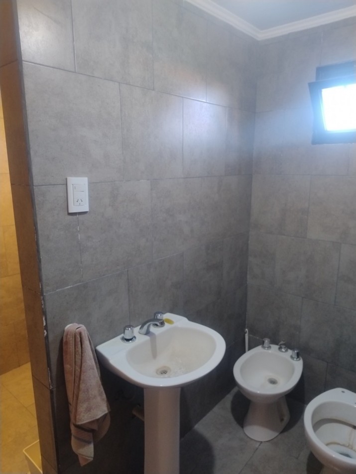 Galpon, con Loft y cimientos de casa en venta!